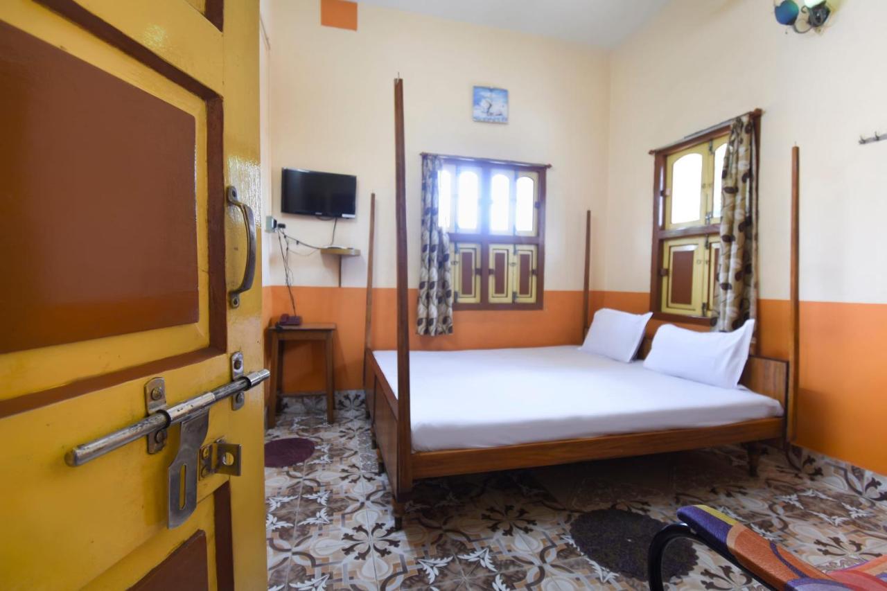 สปอต ออน 48582 โมนาลิซา ลอดจ์ Hotel Bankura ภายนอก รูปภาพ
